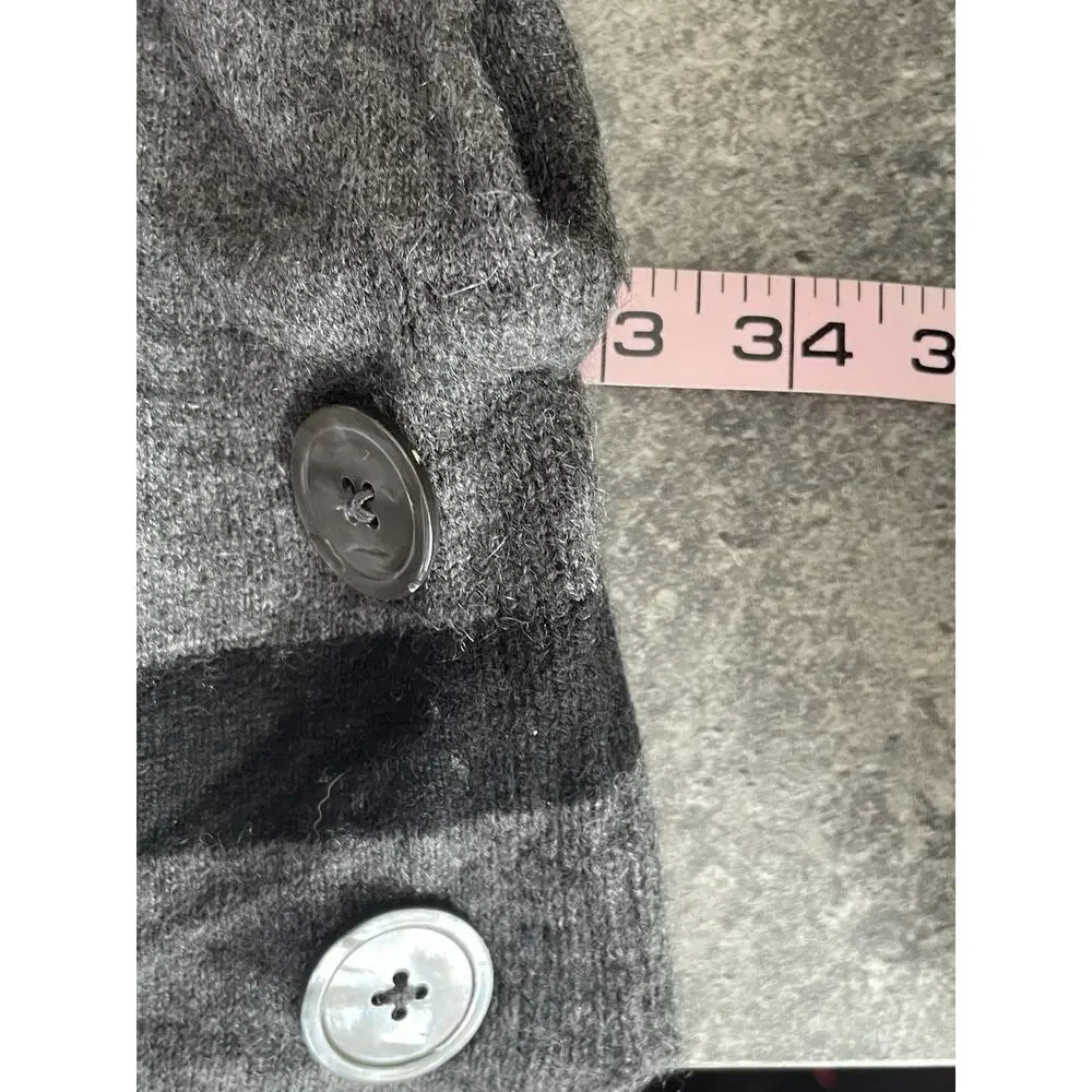 Cashmere Sweater Quiet Luxury Soft‎ Capsule Parisian Old Money Sustainable